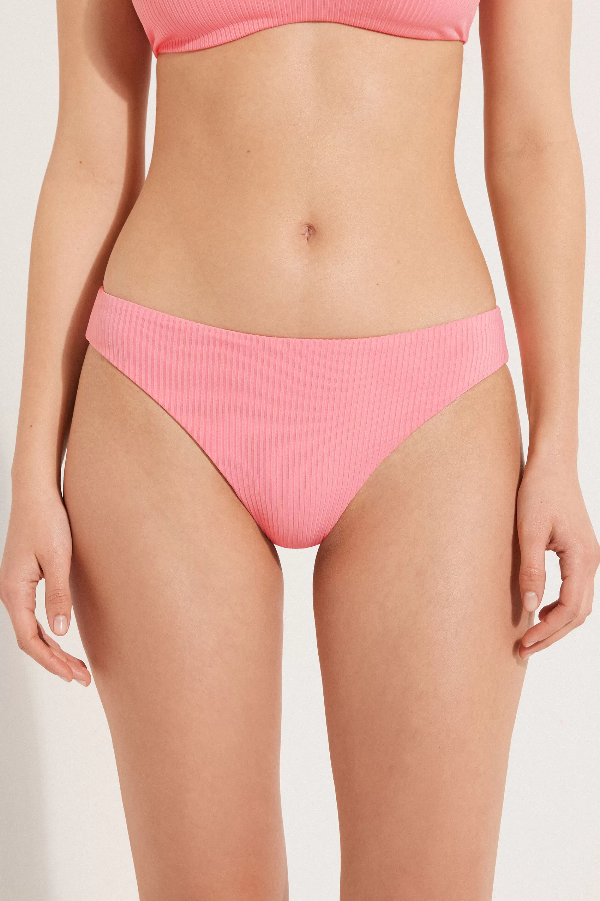 Shop Bikini Slip Classico Microfibra Riciclata Costine - Slip - Donna | Bikini | Bikini Slip