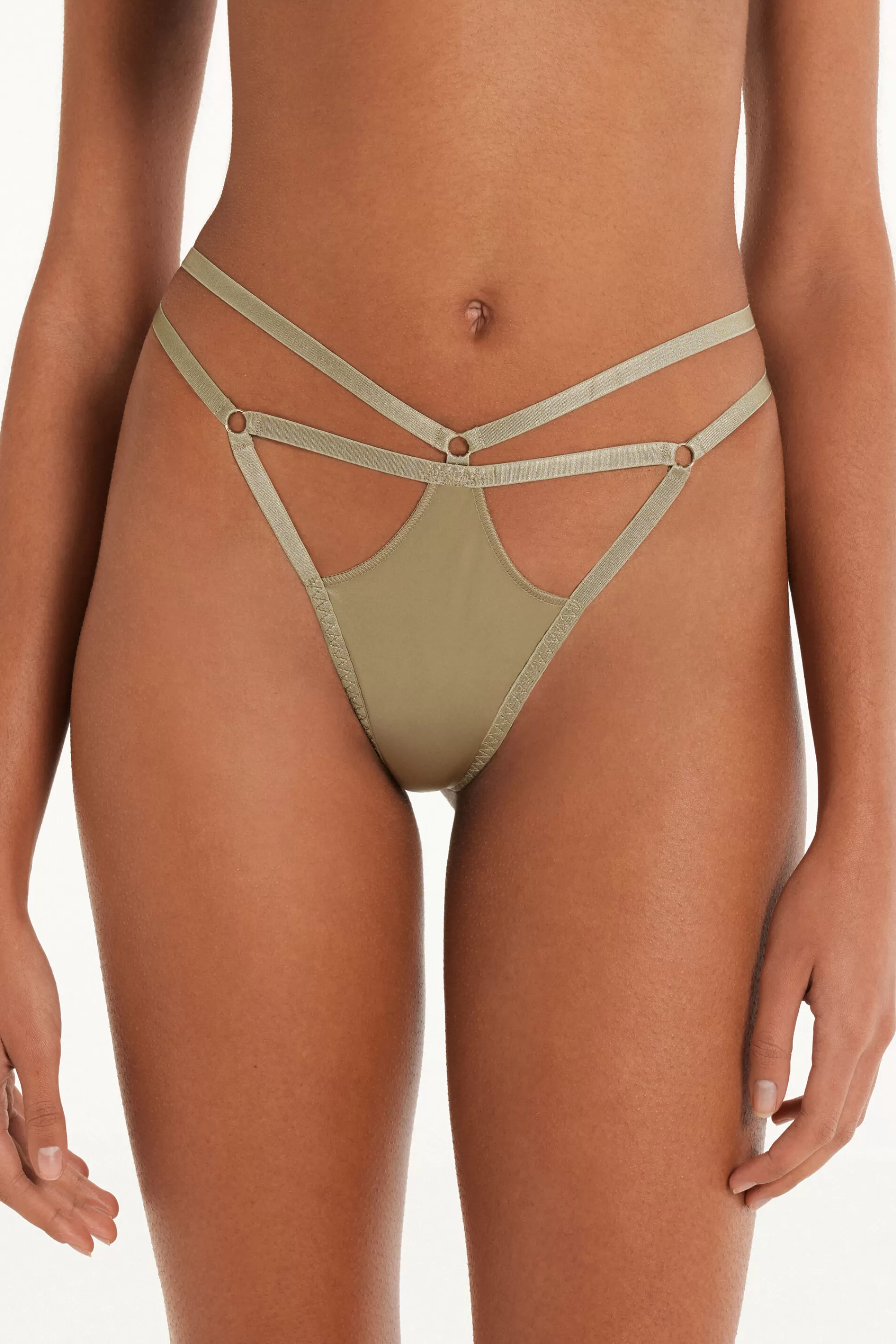 Sale Brasiliano Con Fianchetto Tanga In Microfibra Lucida - Brasiliana - Donna | Slip