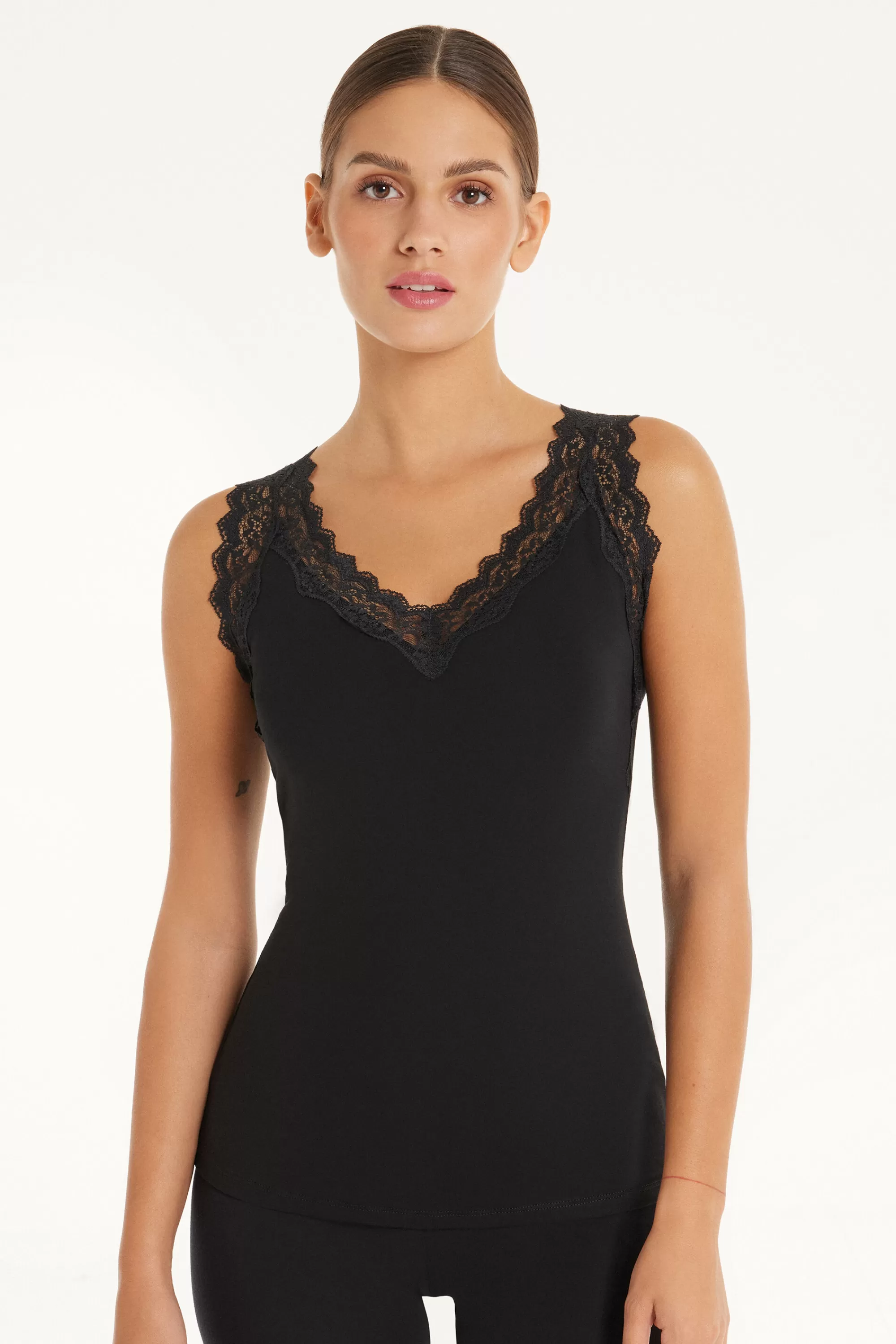 Shop Canotta Spalla Larga Viscosa Con Pizzo Scollo A V - Canotte E Top - Donna | Canotte e Top