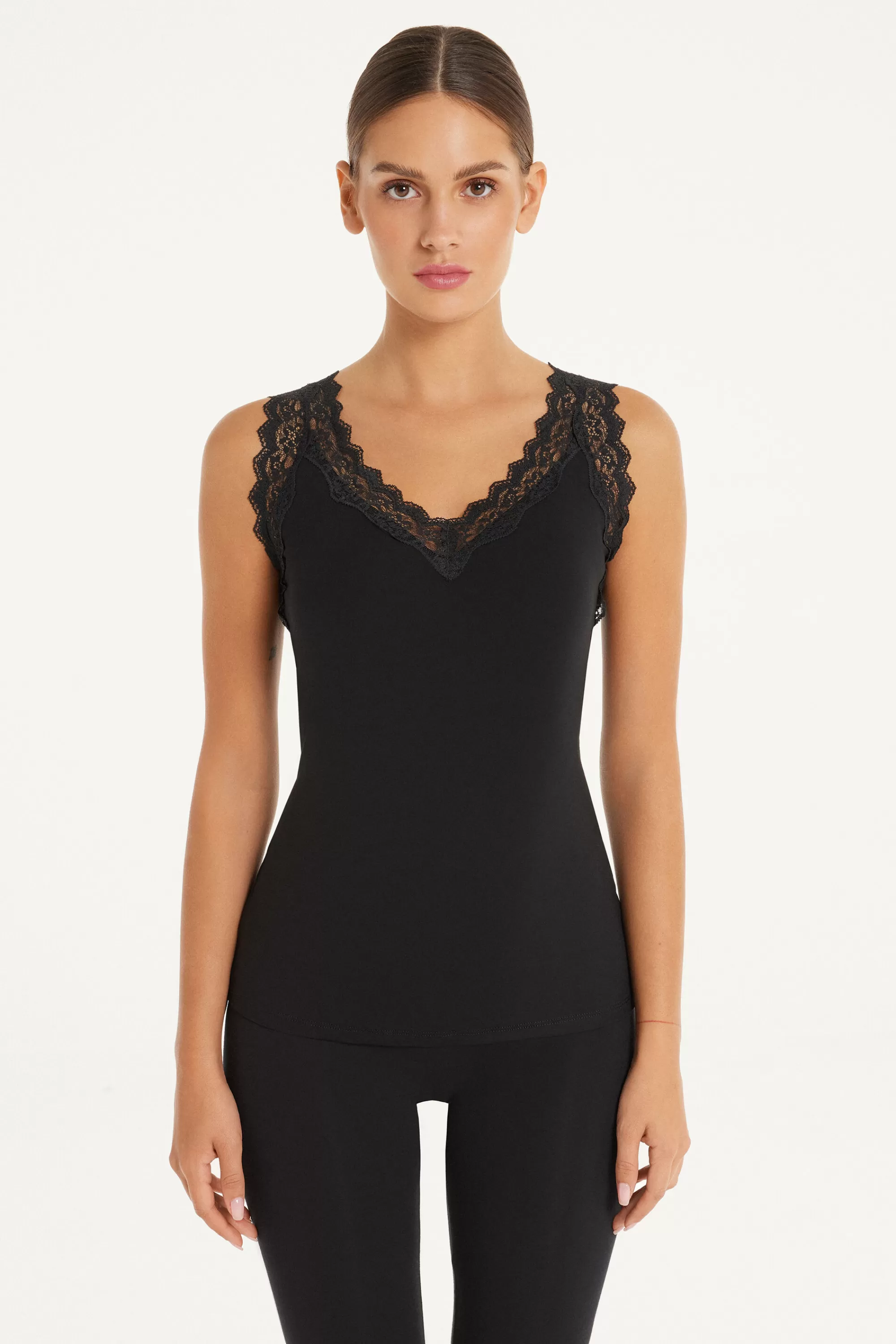 Shop Canotta Spalla Larga Viscosa Con Pizzo Scollo A V - Canotte E Top - Donna | Canotte e Top