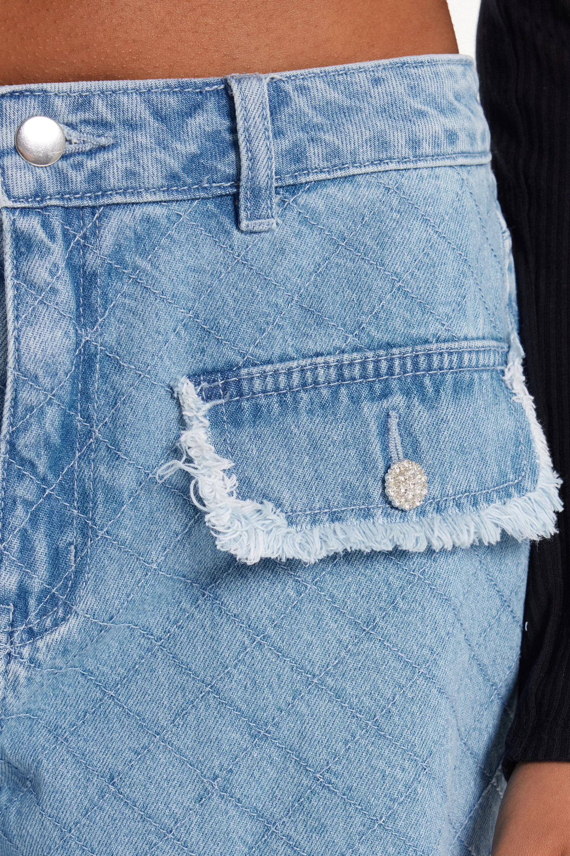 Online Jeans Lunghi Ampi In Denim Effetto Matelassé - Pantaloni - Donna | Jeans | Pantaloni