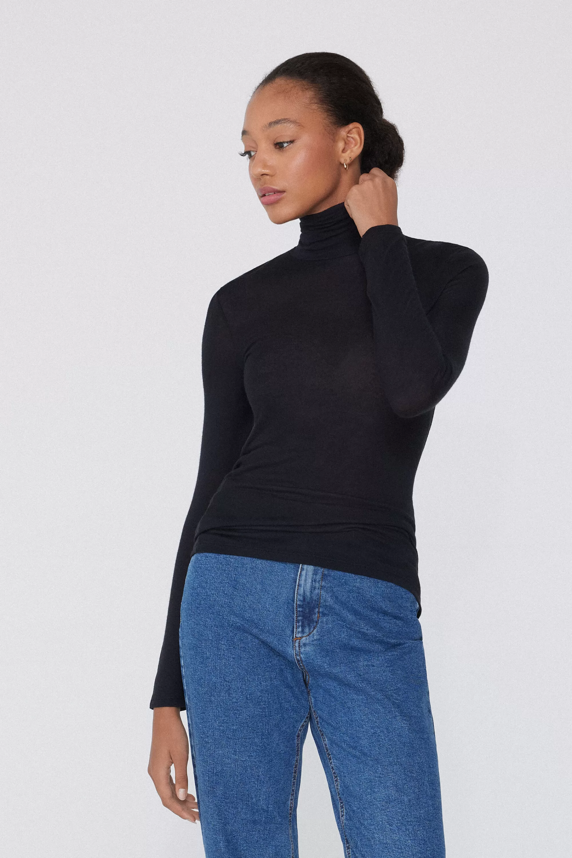 Fashion Maglia Collo Alto In Viscosa E Lana Merino - Cardigan E Maglioni - Donna | Maglie termiche | Cardigan e Maglioni