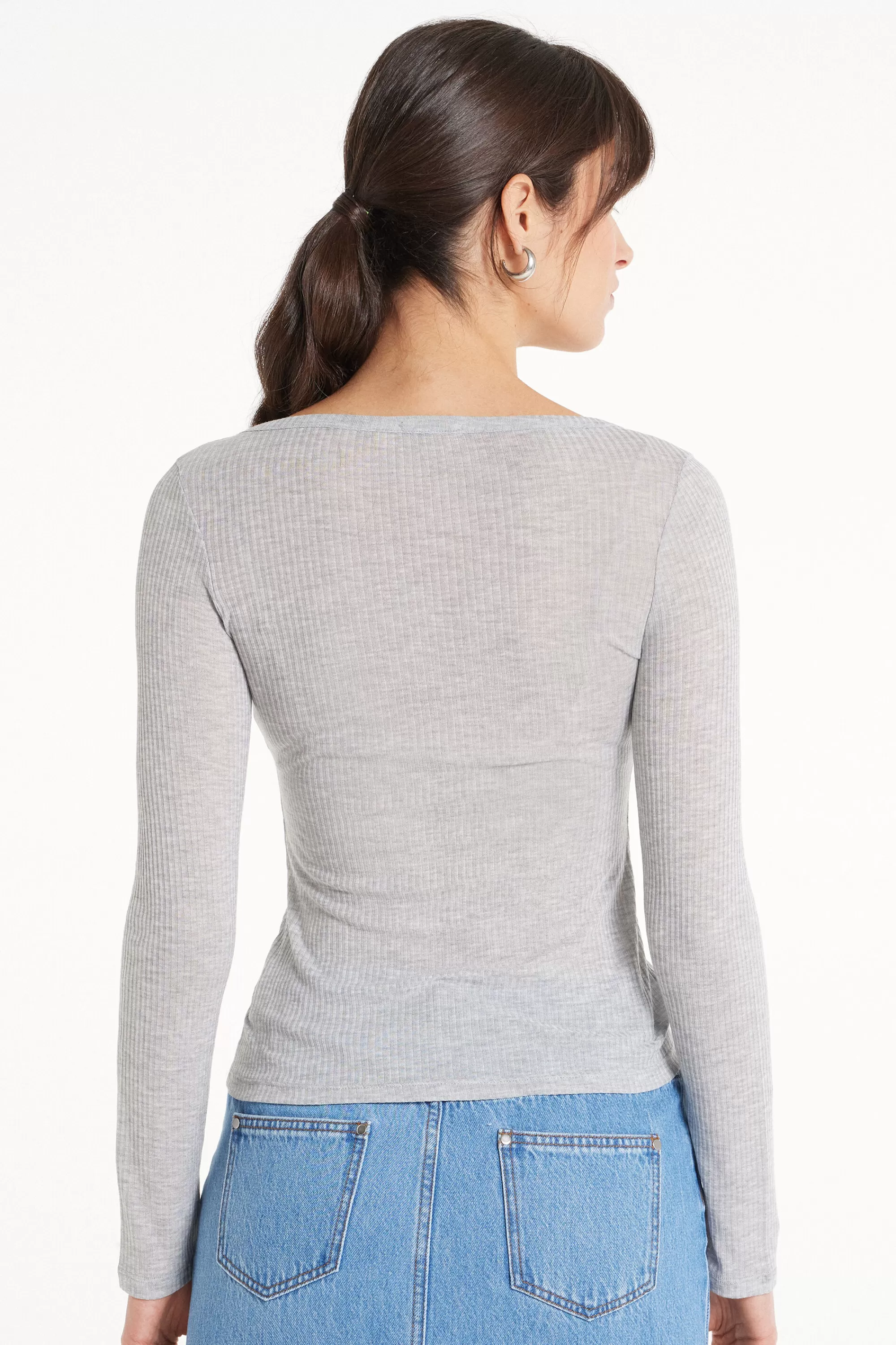 Shop Maglia Manica Lunga Scollo Barchetta Viscosa Ultraleggera A Costine - Maglie Maniche Lunghe - Donna | Maglie maniche lunghe