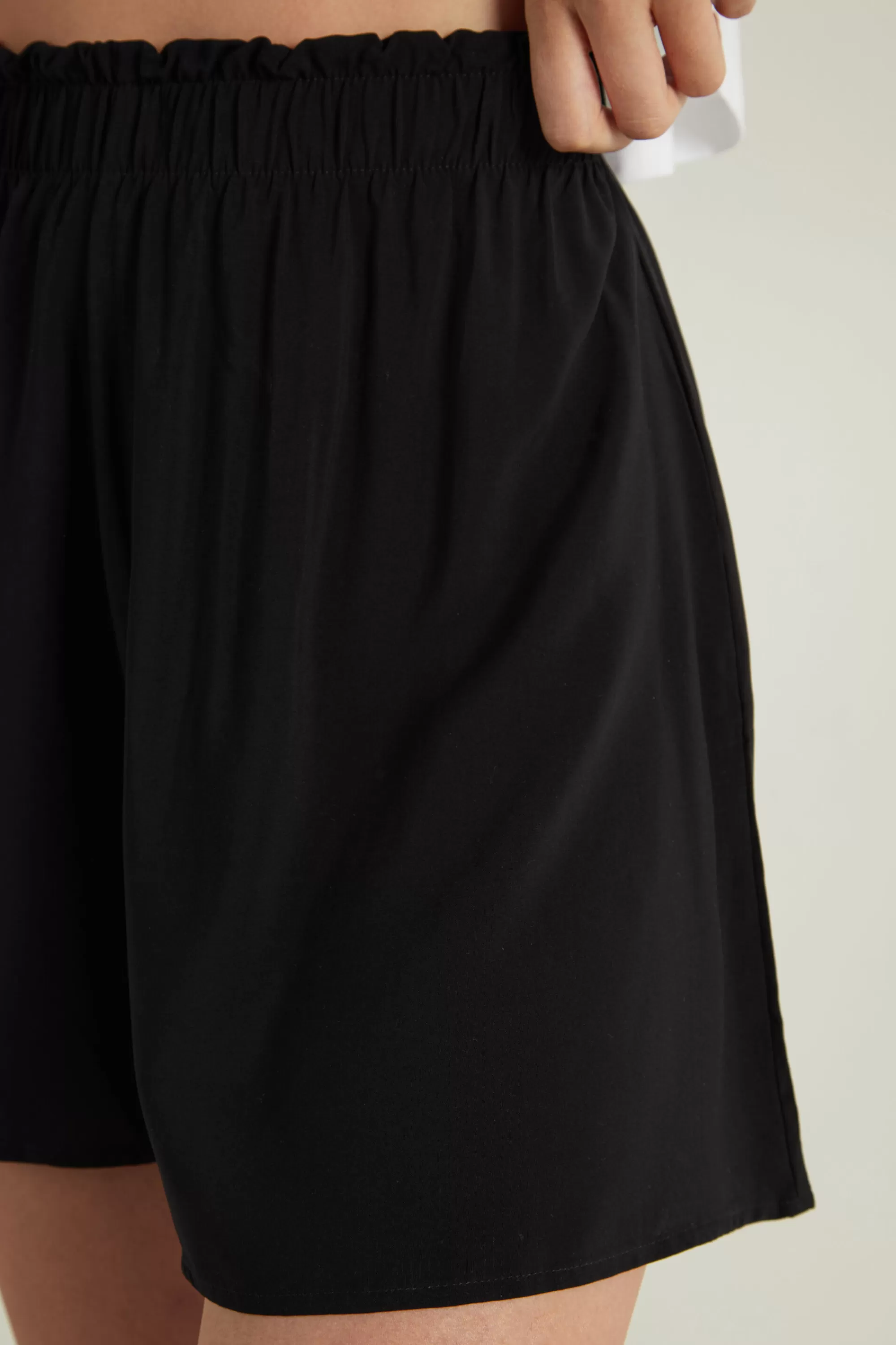 Outlet Pantagonna In Tela Di Viscosa - Shorts - Donna | Shorts