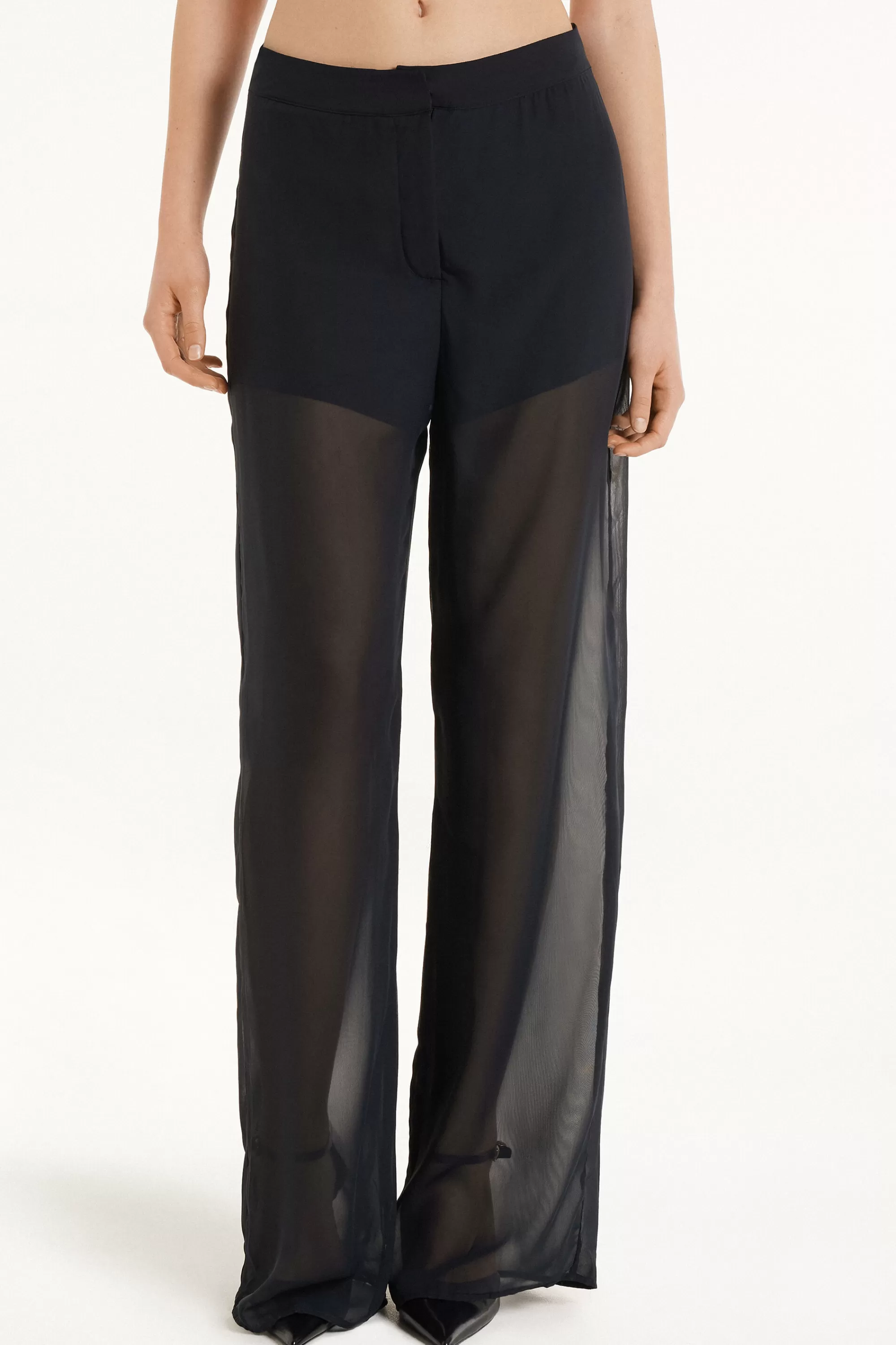 Shop Pantalone Lungo A Palazzo In Chiffon - Pantaloni - Donna | Pantaloni