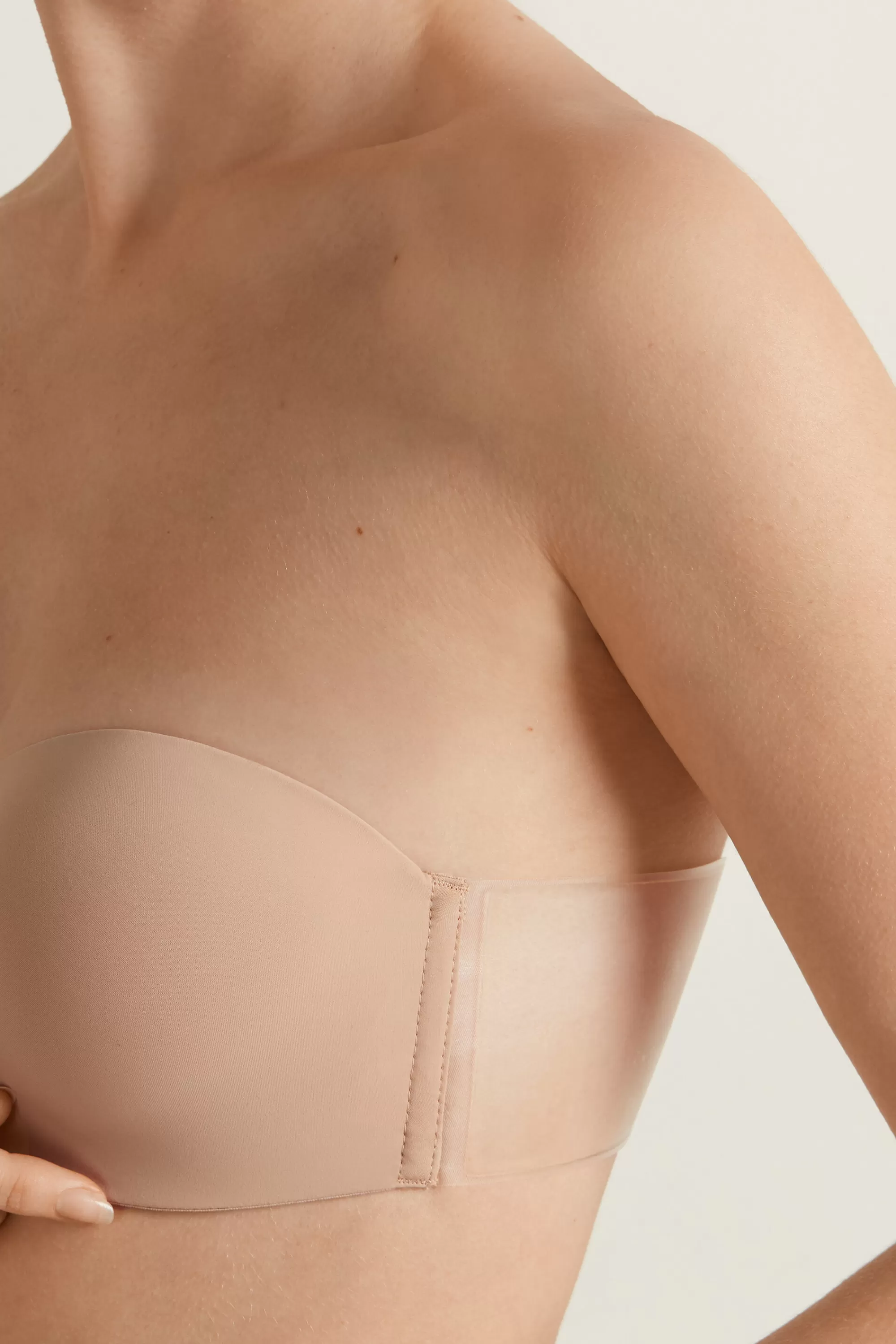 Sale Reggiseno Fascia Autoreggente Super Imbottito Con Schiena Silicone - Accessori E Ciabatte - Donna | Accessori e Ciabatte | Accessori