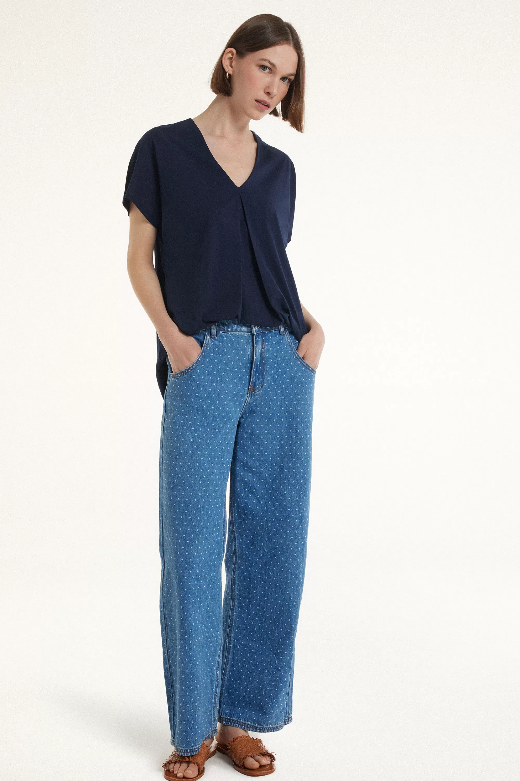 Shop T-Shirt Scollo A V Con Pince In Cotone - Magliette Maniche Corte - Donna | Magliette maniche corte