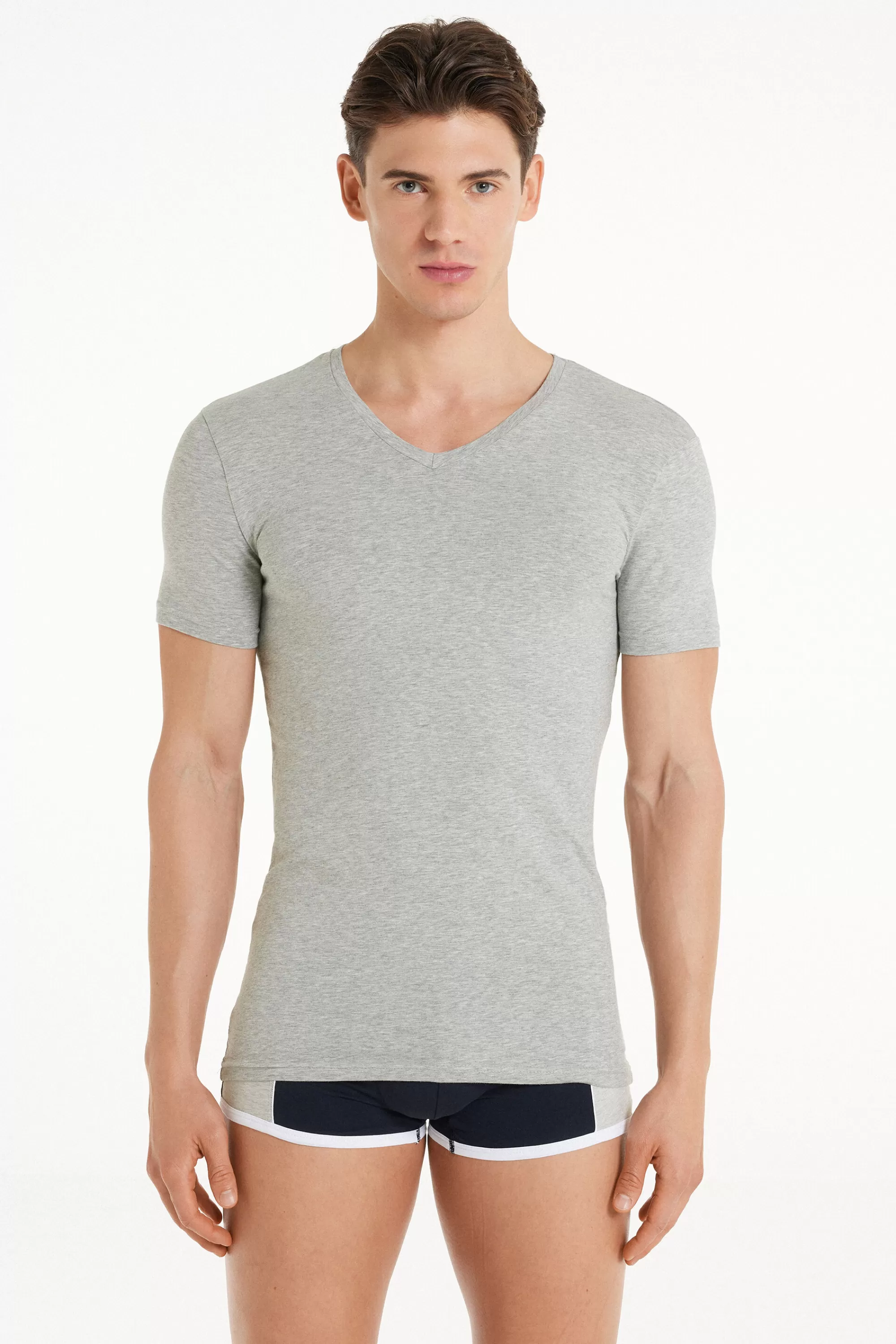 Fashion T-shirt Scollo A V In Cotone Elasticizzato - T-shirt E Magliette - Uomo | T-shirt e Magliette